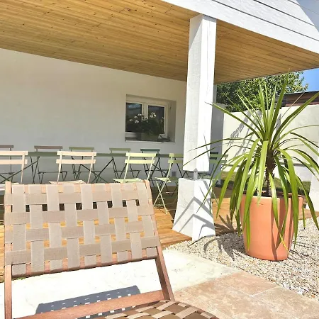 Luxurious Villa With Swimming Pool