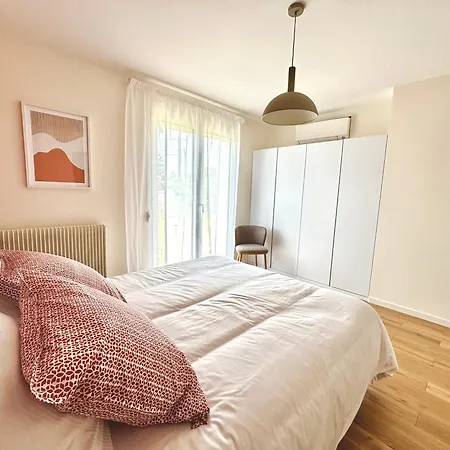 Villa Luxurious Villa With Swimming Pool *